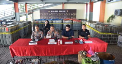 Polres Gresik Ungkap Penimbunan 17 Ribu Liter Solar Subsidi, Satu Tersangka Diamankan
