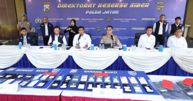 Polda Jatim Bongkar Sindikat Penipuan Online Modus Jual Beli Mobil, 11 Tersangka Diamankan