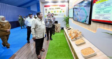 *Presiden Prabowo Dorong Kemandirian Pangan Nasional, Mensesneg: Cadangan Beras Tembus 5,3 Juta Ton