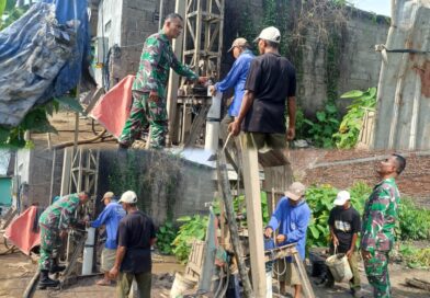 *Pastikan Program TNI Manunggal Air Tepat Sasaran, Danramil Rejoso Tinjau Langsung Pengeboran Air di Arjosari*