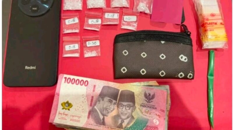 Polres Pasuruan Ringkus Pengedar Sabu di Lumbang, Barang Bukti Disembunyikan di Ikatan Gorden