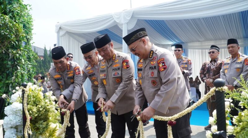 Masjid Panggilan Sujud Direvitalisasi, Wakapolri: Bangun Karakter, Bangun Peradaban*