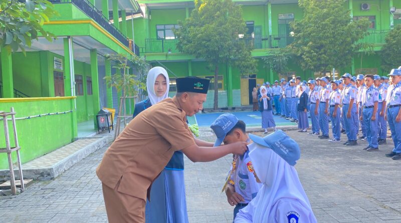 Dengan MPLS, SMK Ma’arif NU Mantup Tanamkan Tekad Mencetak Lulusan Berprestasi, Terampil, dan Berakhlak Mulia