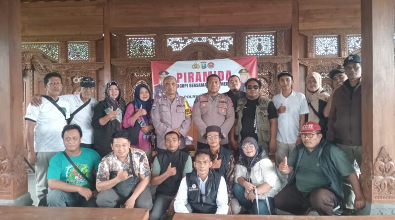Piramida Jadi Ruang Kolaborasi, Polres Pasuruan Perkuat Sinergi dengan Insan Pers Demi Informasi yang Akurat