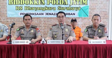 Tim DVI Polda Jatim Berhasil Identifikasi Lima Jenazah Korban KM Mutiara Sentosa II