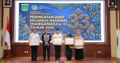 Komitmen Bangun Keluarga Berkualitas, Pemkab Pasuruan Terima Penghargaan Kemendukbangga/BKKBN
