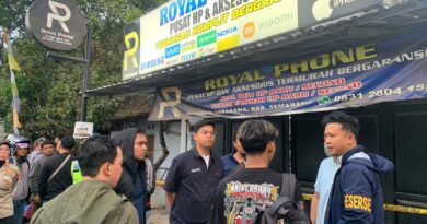 Kurang dari DUA Hari GerCep POLISI Amankan DUA Terduga PELAKU Kasus PERAMPOKAN Counter HP Royal Phone di AMBARAWA