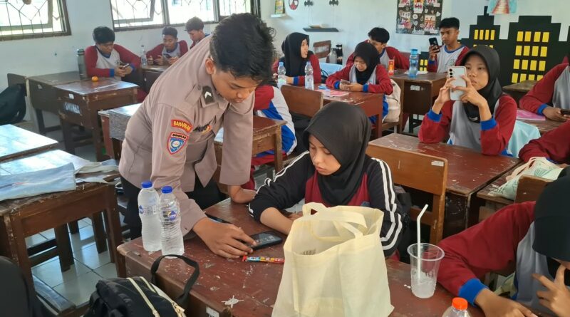 Cegah Penyalahgunaan AI, Polres Pasuruan Bekali Pelajar Literasi Digital
