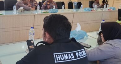 Humas Polres Pasuruan Fasilitasi Komunikasi Terkait Perkara Laka Lantas Tahun 2017