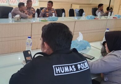 Humas Polres Pasuruan Fasilitasi Komunikasi Terkait Perkara Laka Lantas Tahun 2017