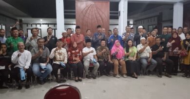 Pelantikan 34 RT dan 7 RW Karangketug Berlangsung Guyub, Camat: RT-RW Ujung Tombak Pemerintahan