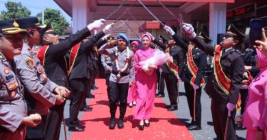 Farewell Parade Sertijab Kapolres Pasuruan, AKBP Irawan Setyono Resmi Lanjutkan Kepemimpinan