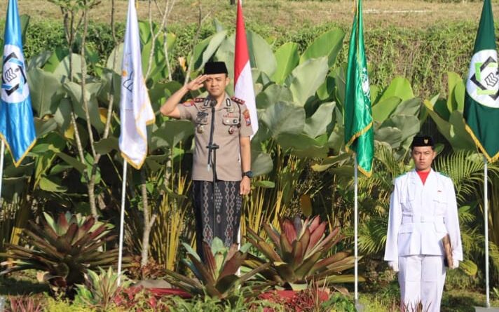 Hari Santri Nasional, Kapolres Pasuruan Ingatkan Pelajar Bahaya Narkoba hingga Perundungan