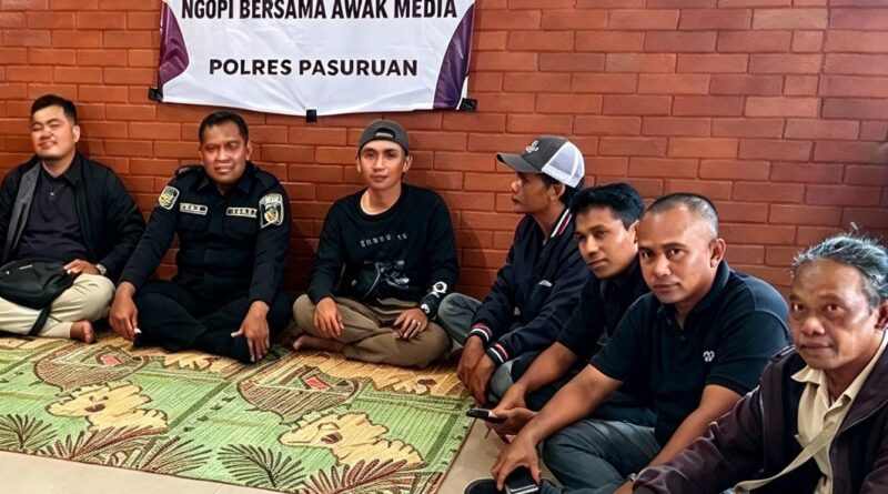 PIRAMIDA Polres Pasuruan, Ngopi Bersama Awak Media Perkuat Sinergi dan Komunikasi
