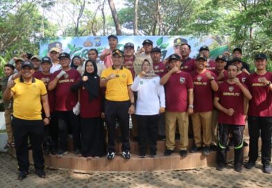 Green Policing, Polres Pasuruan Ajak Masyarakat Jaga Kelestarian Lingkungan di Hutan Kota Bangil