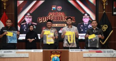 Kurang dari 24 Jam, Polres Jember Tangkap Dua Terduga Perampok Toko Emas