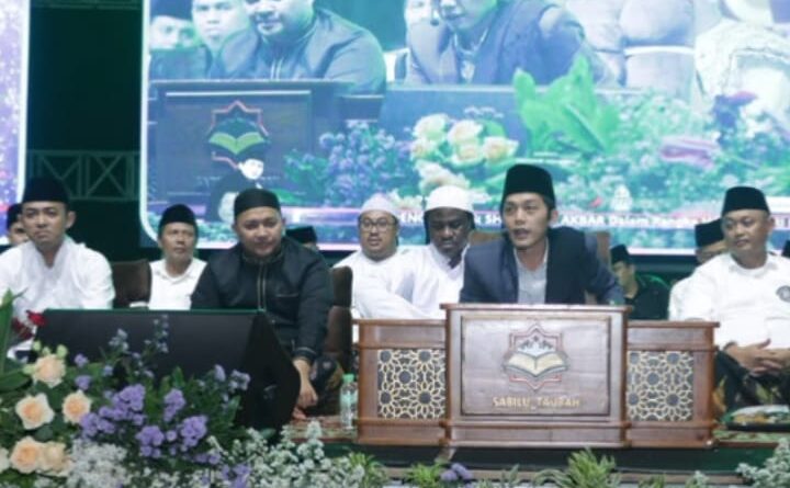Kapolres Pasuruan Hadiri Pengajian Umum Bersama Gus Iqdam dalam Peringatan Hari Santri Nasional Tahun 2026